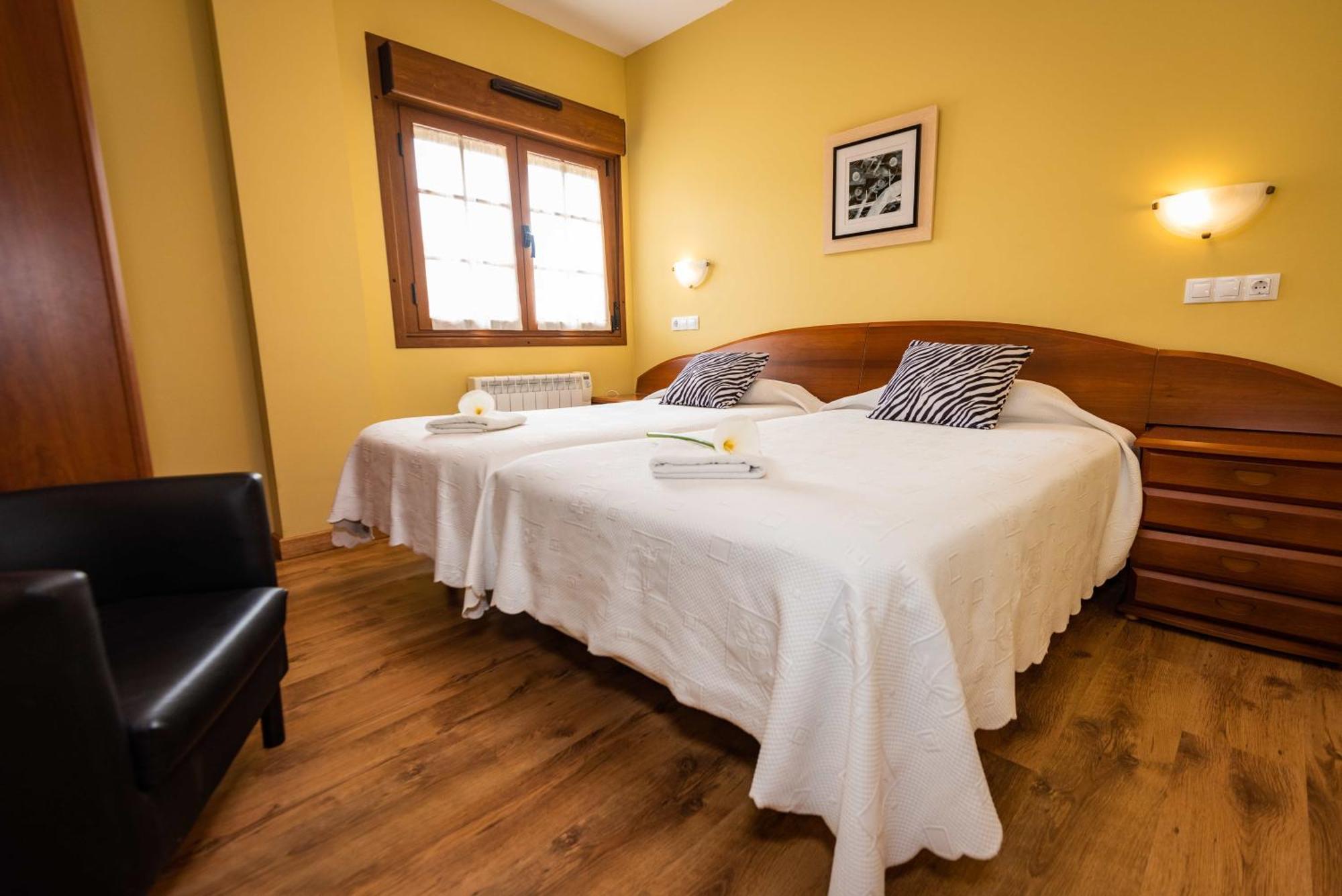 Apartamentos Casa Carin Cadavedo Cameră foto