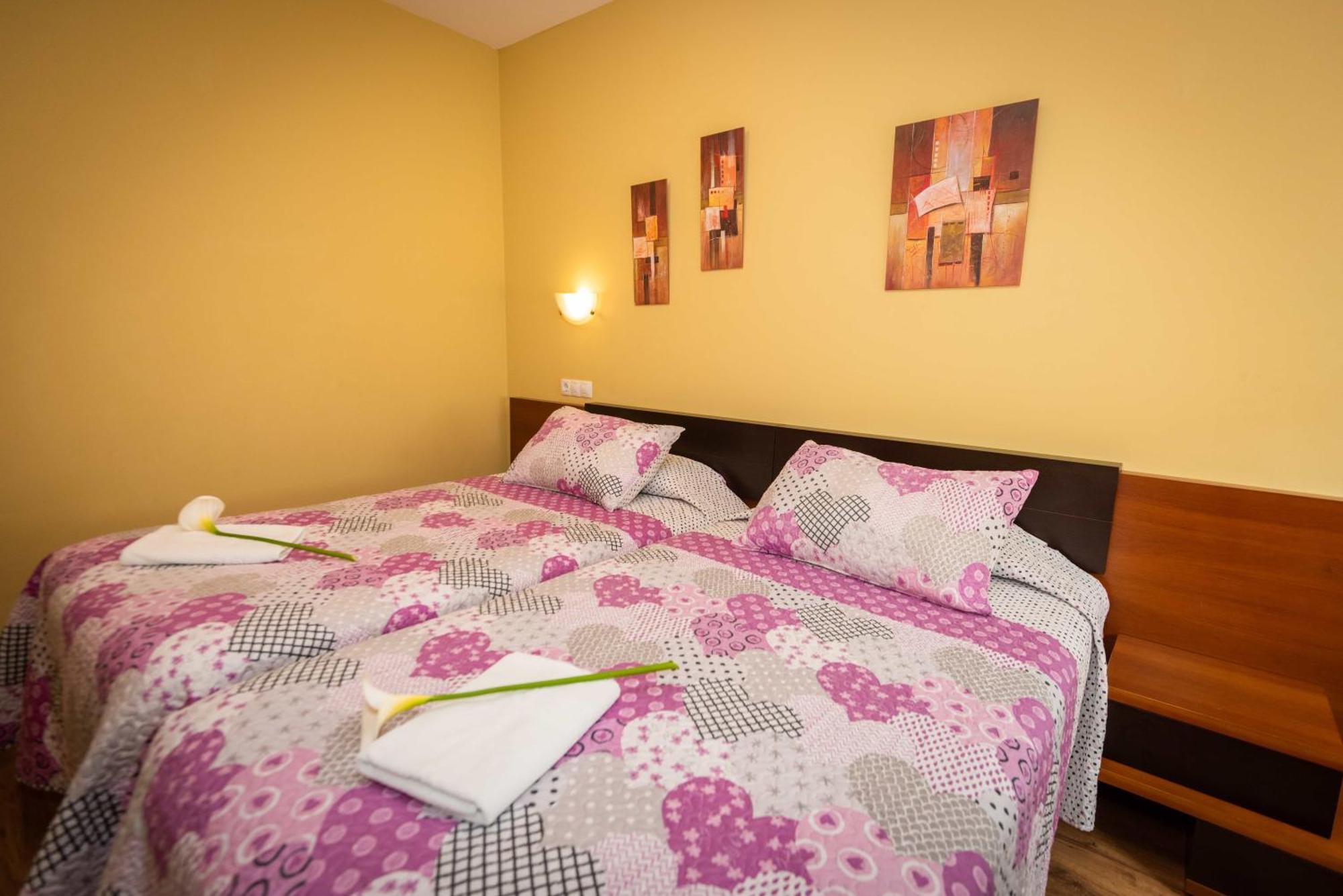 Apartamentos Casa Carin Cadavedo Cameră foto