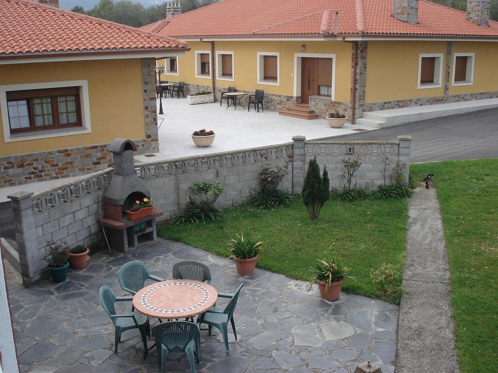 Apartamentos Casa Carin Cadavedo Exterior foto